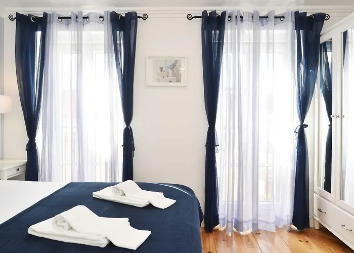 Santana 4 - Checkinhome Apartment