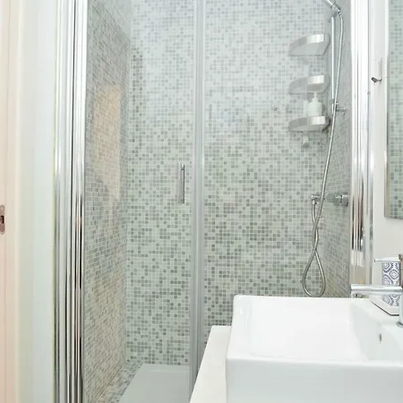 Santana 4 - Checkinhome * リスボン